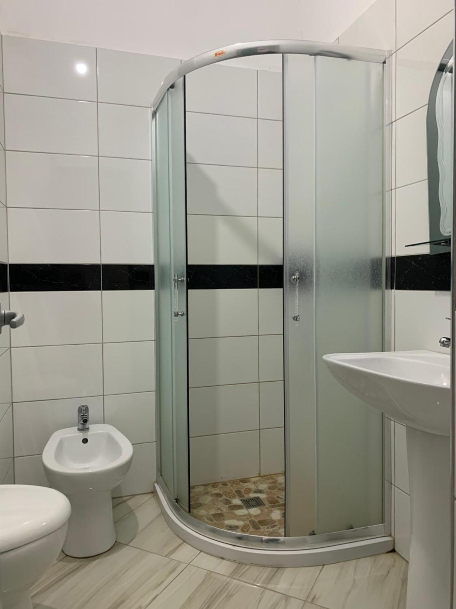Risus Hotel Голем Экстерьер фото