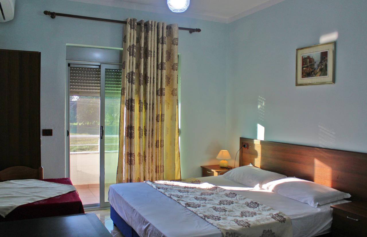Risus Hotel Голем Экстерьер фото